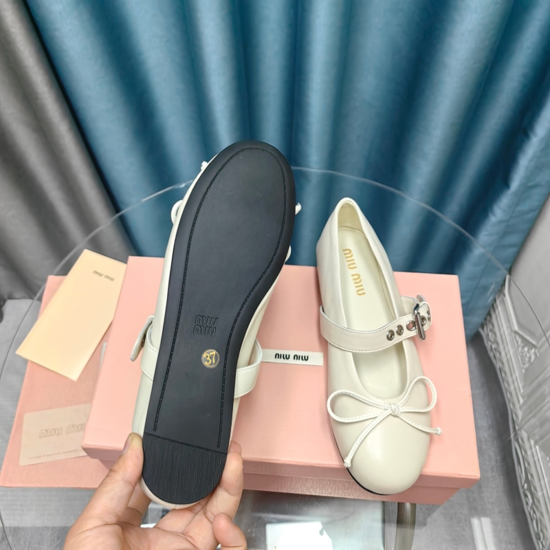 Miu Miu flat shoes